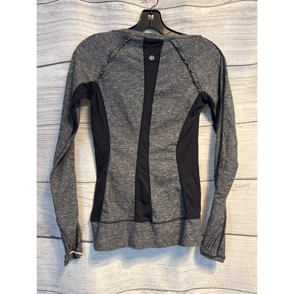 Lululemon Run Full Tilt Pullover Size 4 - Picture 3 of 3